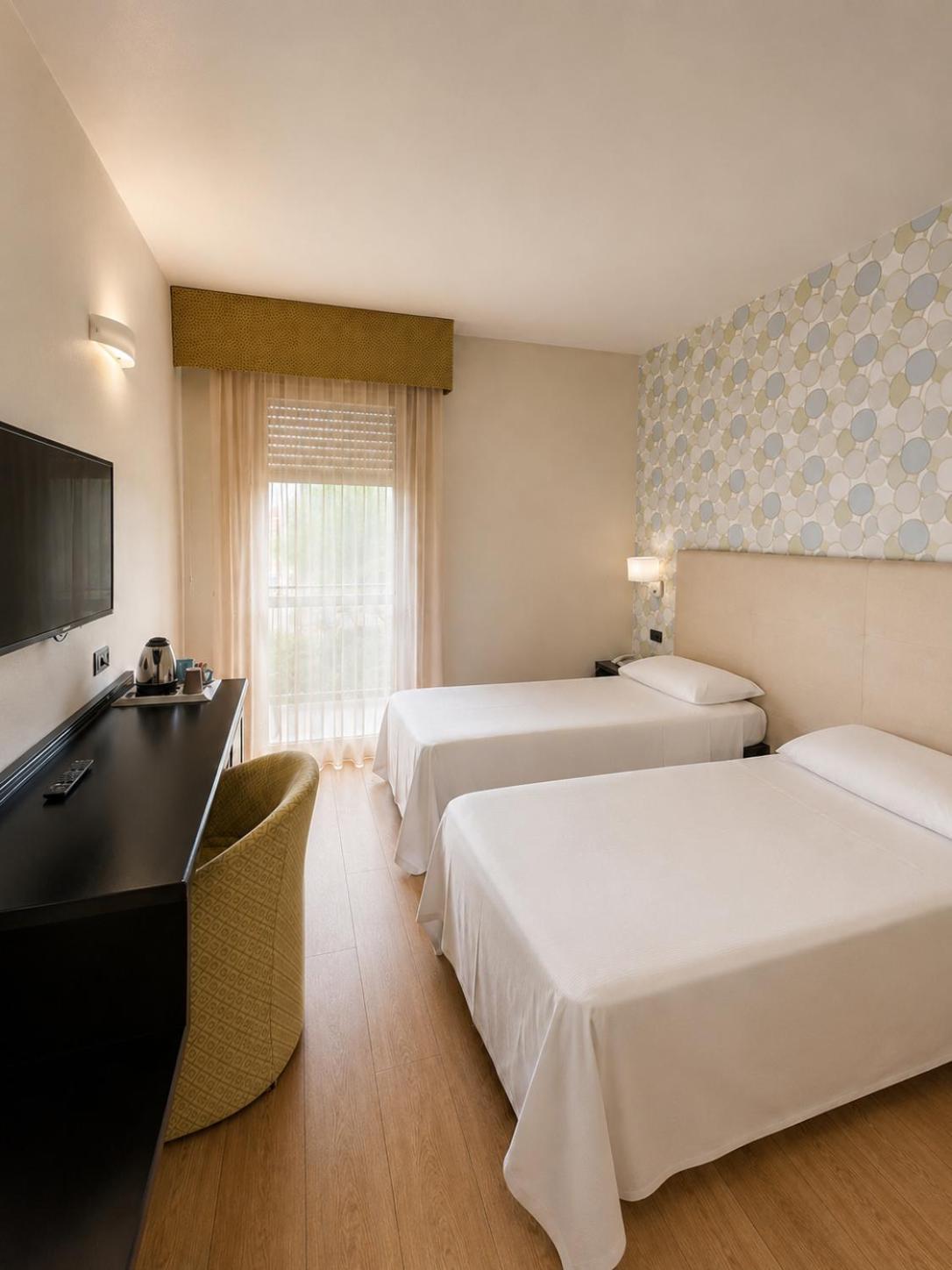 Double or Twin Room Balcony